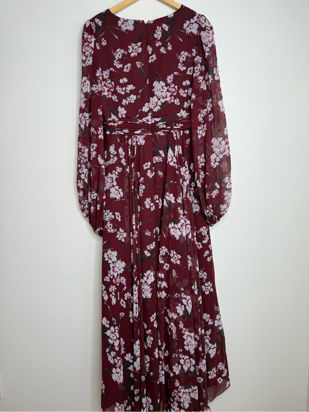 Mac Duggal Floral Chiffon Maxi
Gown Burgundy Sz 10 - Picture 11 of 16
